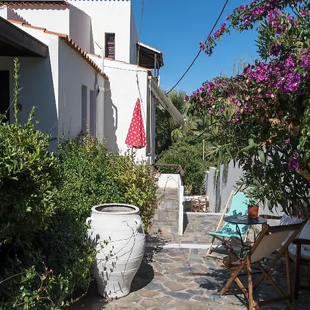 Proimos Maisonnettes Hotel Platanés