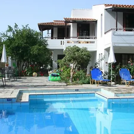 Proimos Maisonnettes Hotel 3*
